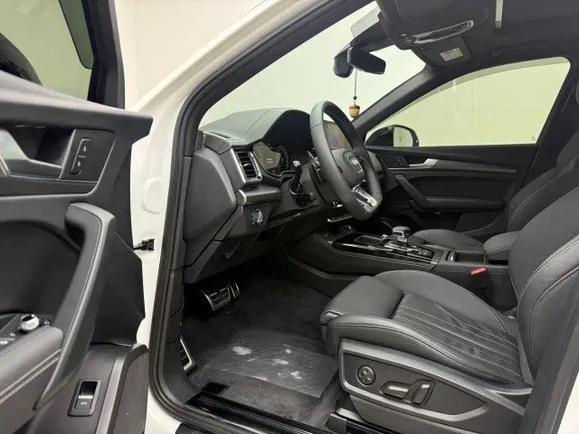 Audi Q5L — Фото автомобиля 14