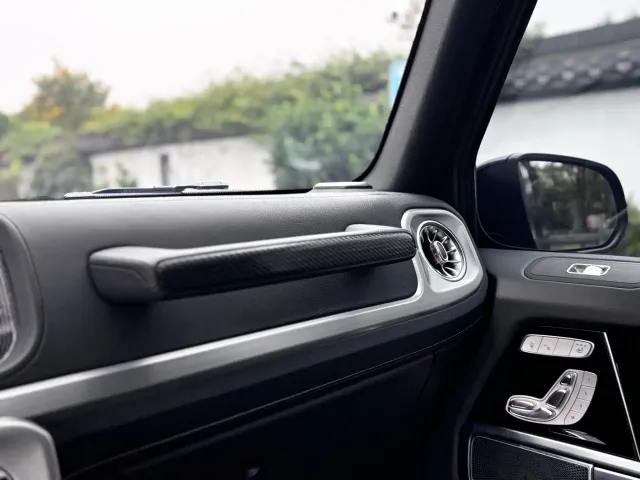 Mercedes-Benz G-Class — Фото автомобиля 21