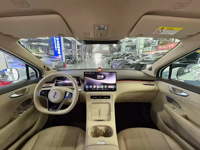 Shangjie SUV — Фото автомобиля 9
