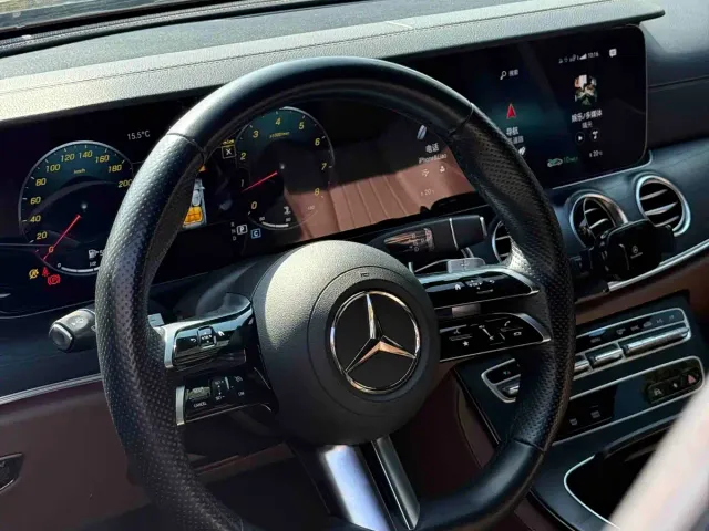 Mercedes-Benz E-Class — Фото автомобиля 7