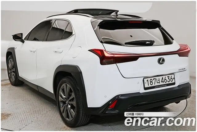 Lexus UX UX250h — Фото автомобиля 2