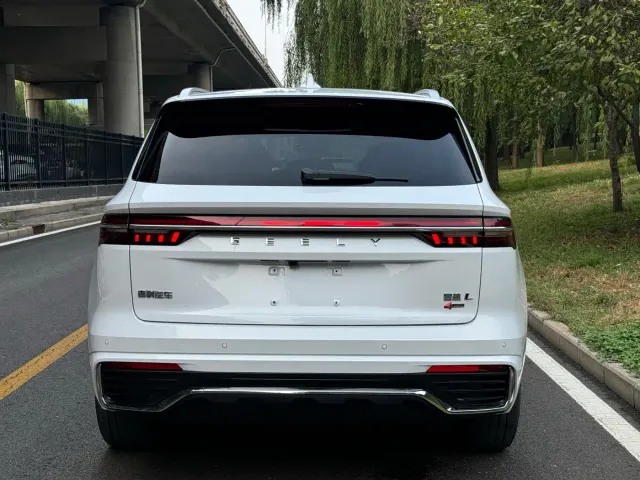 Geely Xingyue L — Фото автомобиля 19