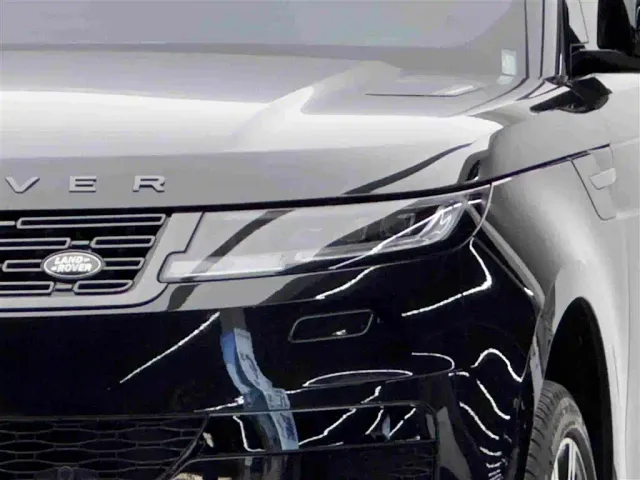 Land Rover Range Rover Sport — Фото автомобиля 3