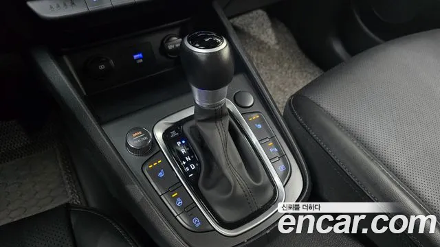 Hyundai Kona Новый Kona Бензин 2.0 2WD — Фото автомобиля 9