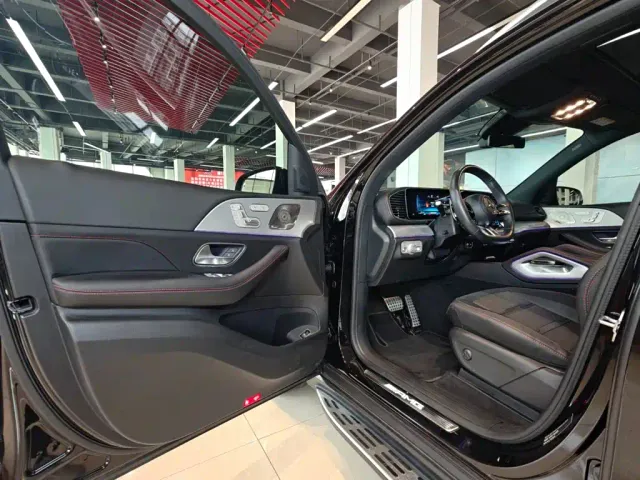Mercedes-Benz GLE-Class AMG — Фото автомобиля 15