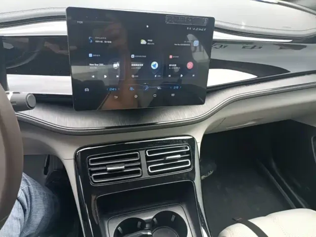 BYD Qin PLUS — Фото автомобиля 12