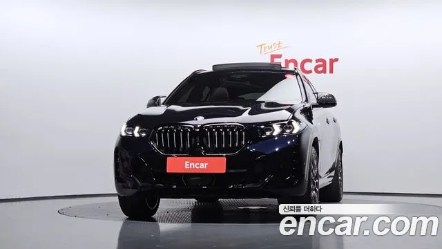 BMW X6 xDrive40i M Sport — Фото автомобиля 3