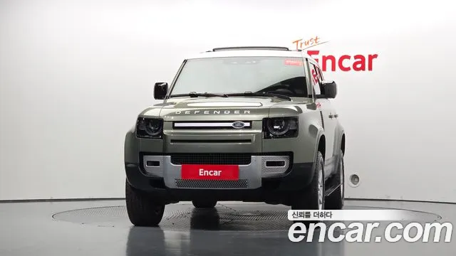 Land Rover Defender L663 — Фото автомобиля 2