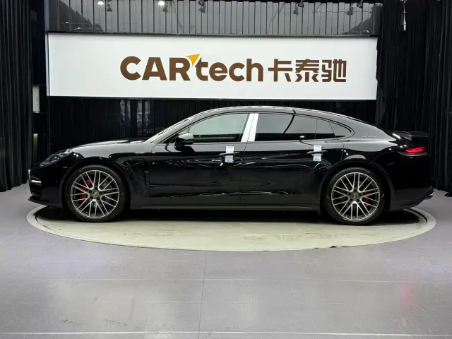 Porsche Panamera — Фото автомобиля 4