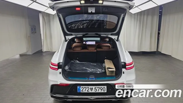 Genesis GV70 2.5T Бензин AWD — Фото автомобиля 16