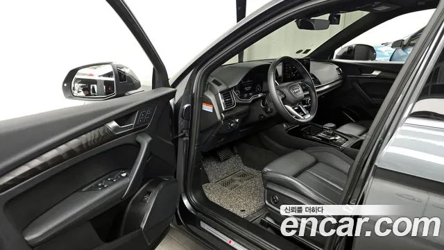 Audi Q5 45 TFSI quattro Sportback Premium — Фото автомобиля 10