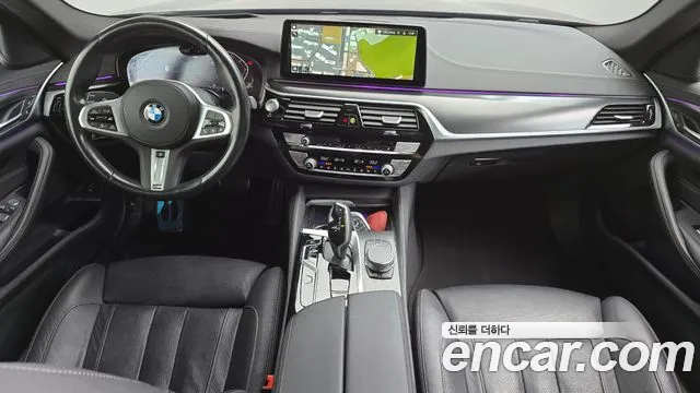 BMW 5 Series G30 — Фото автомобиля 7