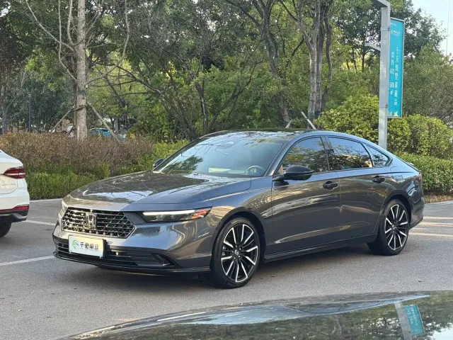 Фотография автомобиля — Honda Accord