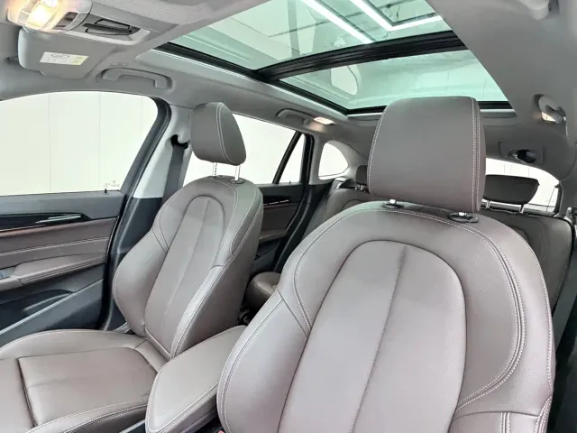BMW X1 — Фото автомобиля 15