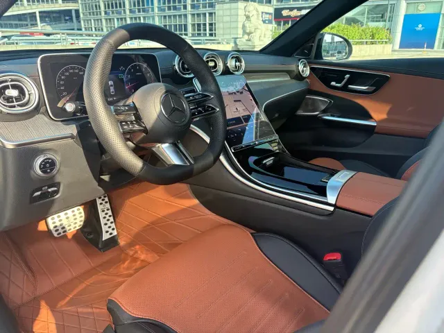 Mercedes-Benz C-Class — Фото автомобиля 6