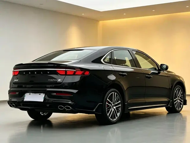 Geely Xingrui — Фото автомобиля 7