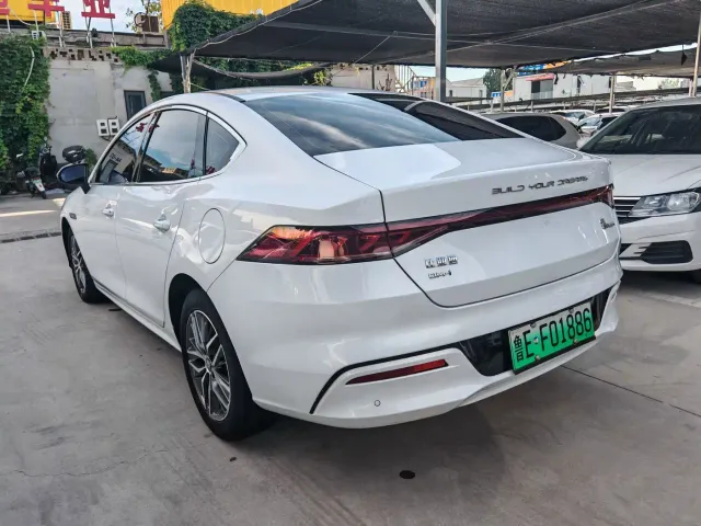 BYD Qin PLUS — Фото автомобиля 9