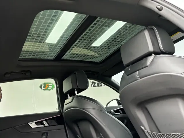 Audi A4L — Фото автомобиля 28