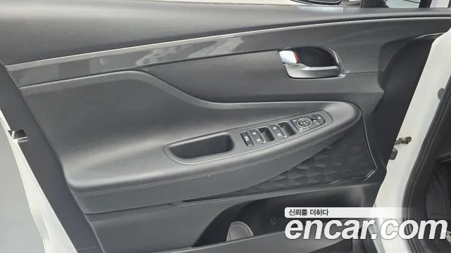 Hyundai Santa Fe Santa Fe (New) — Фото автомобиля 12