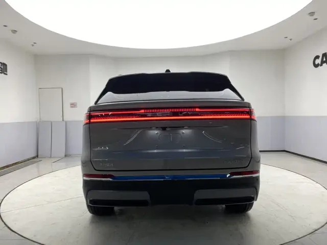 Geely Galaxy M7 — Фото автомобиля 6