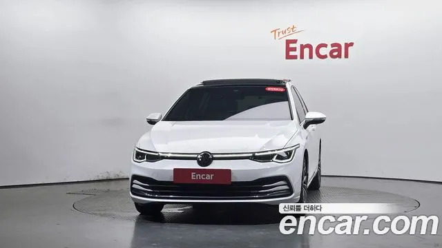 Volkswagen Golf Golf 8 поколение 2.0 TDI Prestige — Фото автомобиля 3