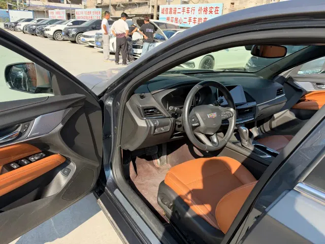 Cadillac CT4 — Фото автомобиля 7