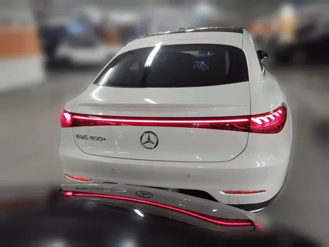 Mercedes-Benz EQS — Фото автомобиля 7