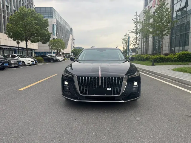 Hongqi H5 — Фото автомобиля 3