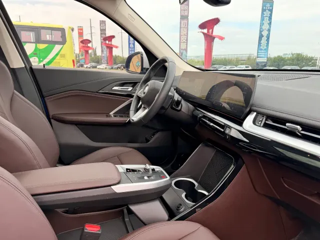 BMW X1 — Фото автомобиля 14