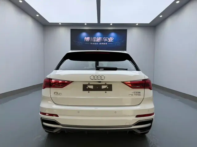 Audi Q3 — Фото автомобиля 5