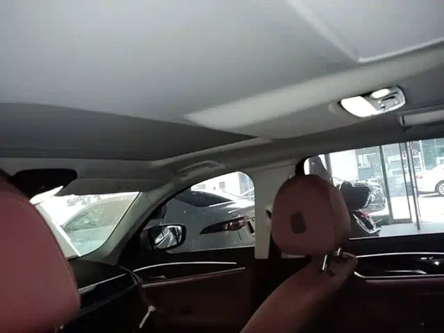 BMW 5 Series — Фото автомобиля 17