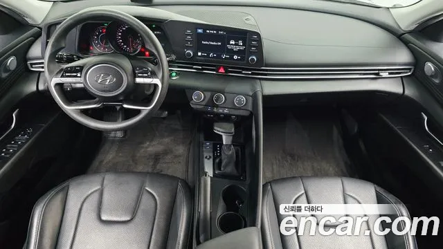 Hyundai AVANTE Avante (CN7) — Фото автомобиля 7