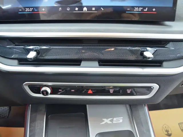 BMW X5 — Фото автомобиля 10