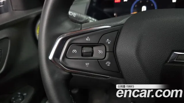 ChevroletGMDaewoo Trax Trax Кроссовер — Фото автомобиля 18