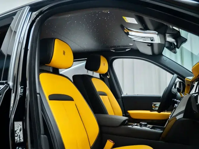 Rolls-Royce Cullinan — Фото автомобиля 16