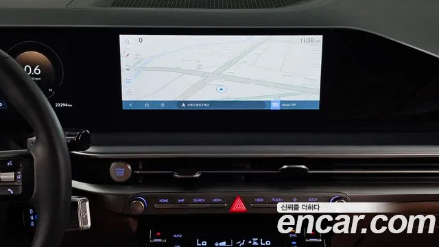 Hyundai Grandeur Grandeur (GN7) 2.5 Бензин 2WD — Фото автомобиля 6