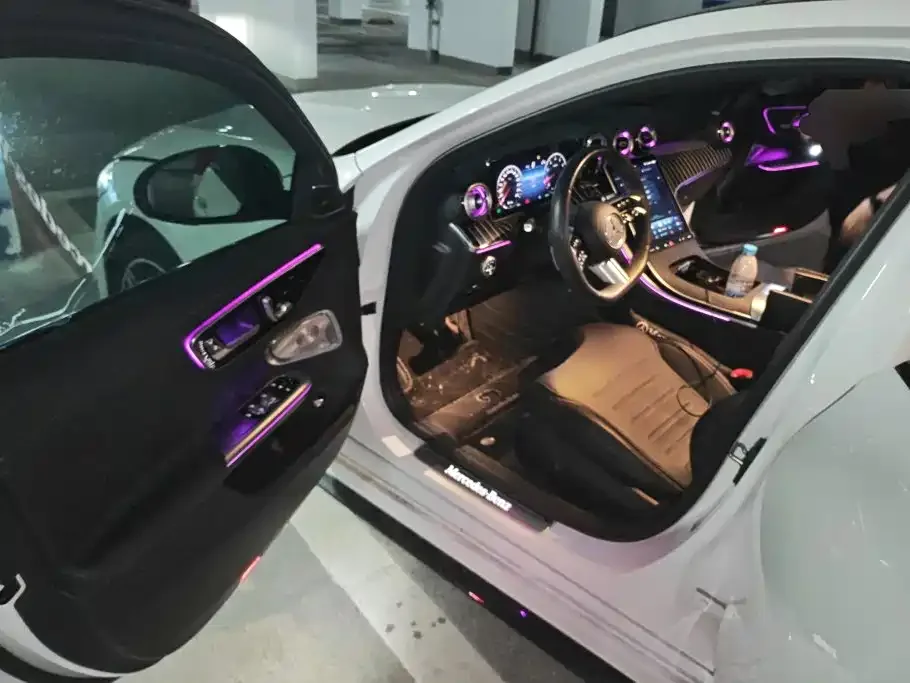 Mercedes-Benz Mercedes-Benz C-Class 2023 Facelift C 260 L Night Sport Edition — Фото автомобиля 9