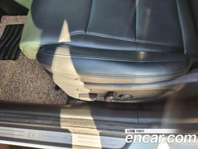 Hyundai Grandeur New — Фото автомобиля 14