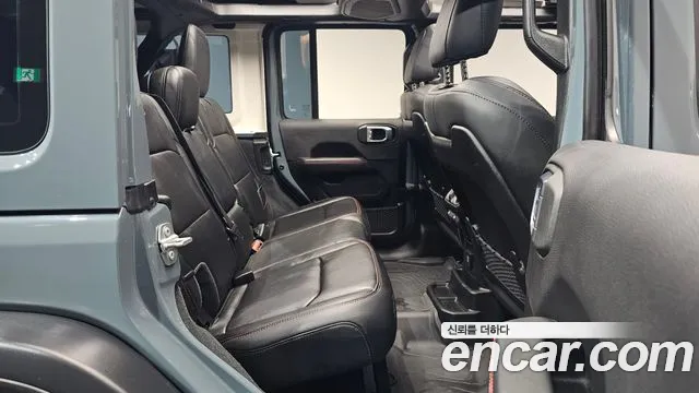 Jeep Wrangler Wrangler (JL) — Фото автомобиля 9