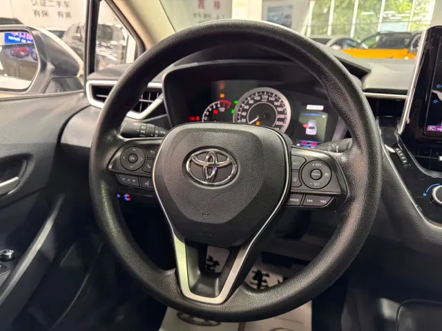 Toyota Corolla — Фото автомобиля 15