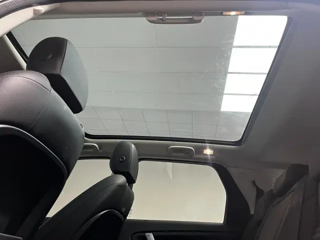 Land Rover Discovery Sport — Фото автомобиля 12