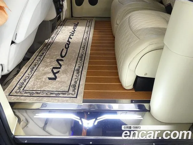 Kia Canival Carnival 4 поколение Бензин 9 мест Hi-Limousine(Спецкузов) — Фото автомобиля 6