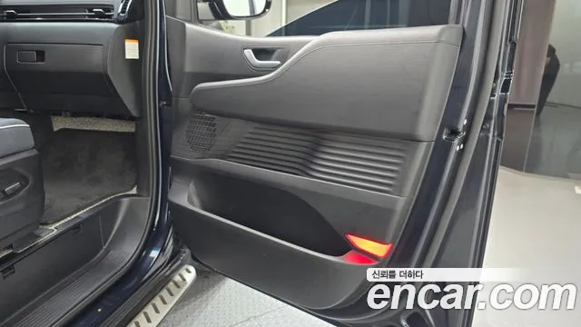 Hyundai Staria — Фото автомобиля 14