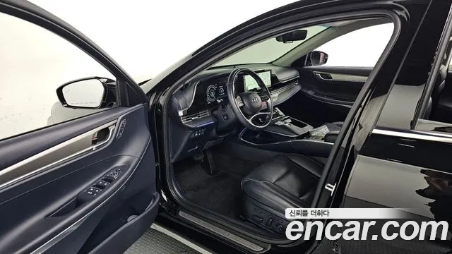 Hyundai Grandeur New — Фото автомобиля 15