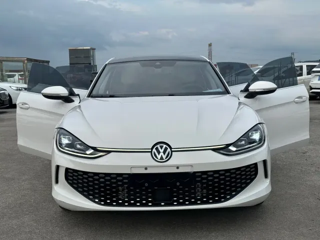 Volkswagen Lamando — Фото автомобиля 3