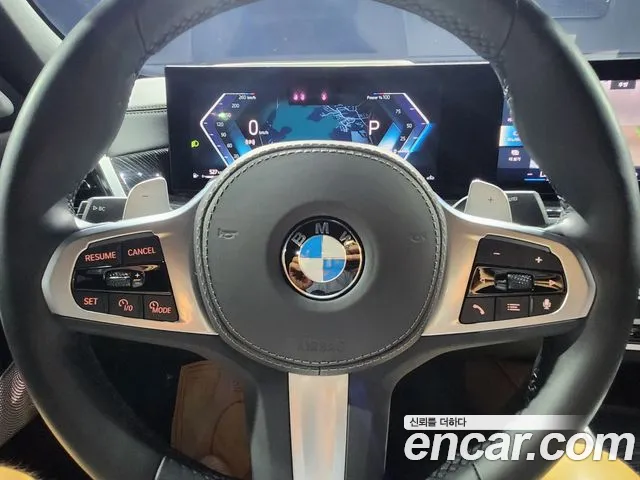 BMW X6 — Фото автомобиля 12