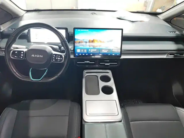 GAC Aion Y — Фото автомобиля 12