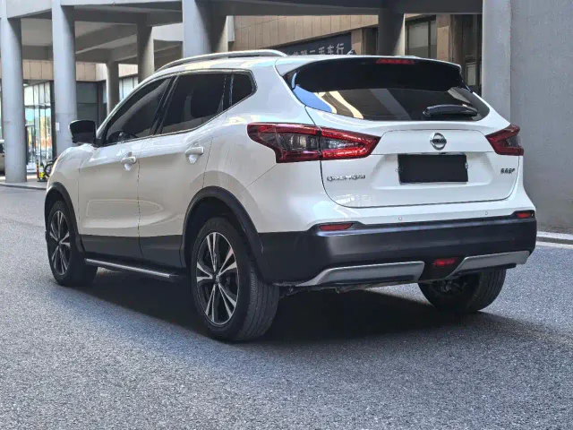 Nissan Qashqai — Фото автомобиля 6