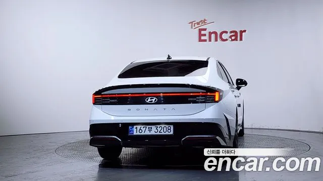 Hyundai Sonata Sonata Edge(DN8) 2.0 LPG(Для проката) — Фото автомобиля 4