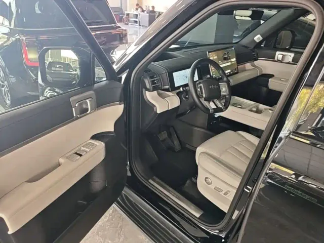 BYD FangChengBao Titanium 7 — Фото автомобиля 15